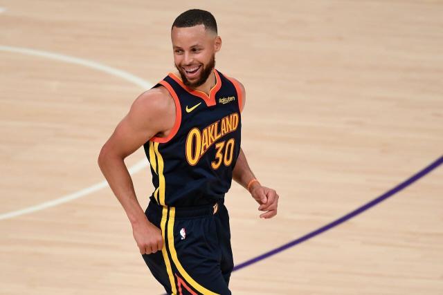 中欧体育官网-在历史级顶薪合同上签字 库里还有过片刻犹豫？