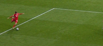 中欧体育-【德甲】莱万三中框+破门 穆勒两助攻 拜仁3比1客胜