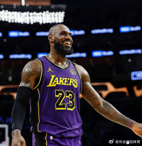 中欧体育平台-能打1到5号位绝非泛泛之辈，翻遍NBA历史 也就4人做到|奥兰多魔术队|体育数据分析|埃尔文-约翰逊|杜兰特|数据_新浪体育_新浪新闻